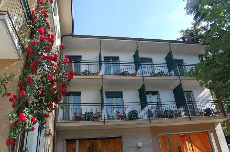 Hotel Stella Alpina Malcesine Eksteriør billede