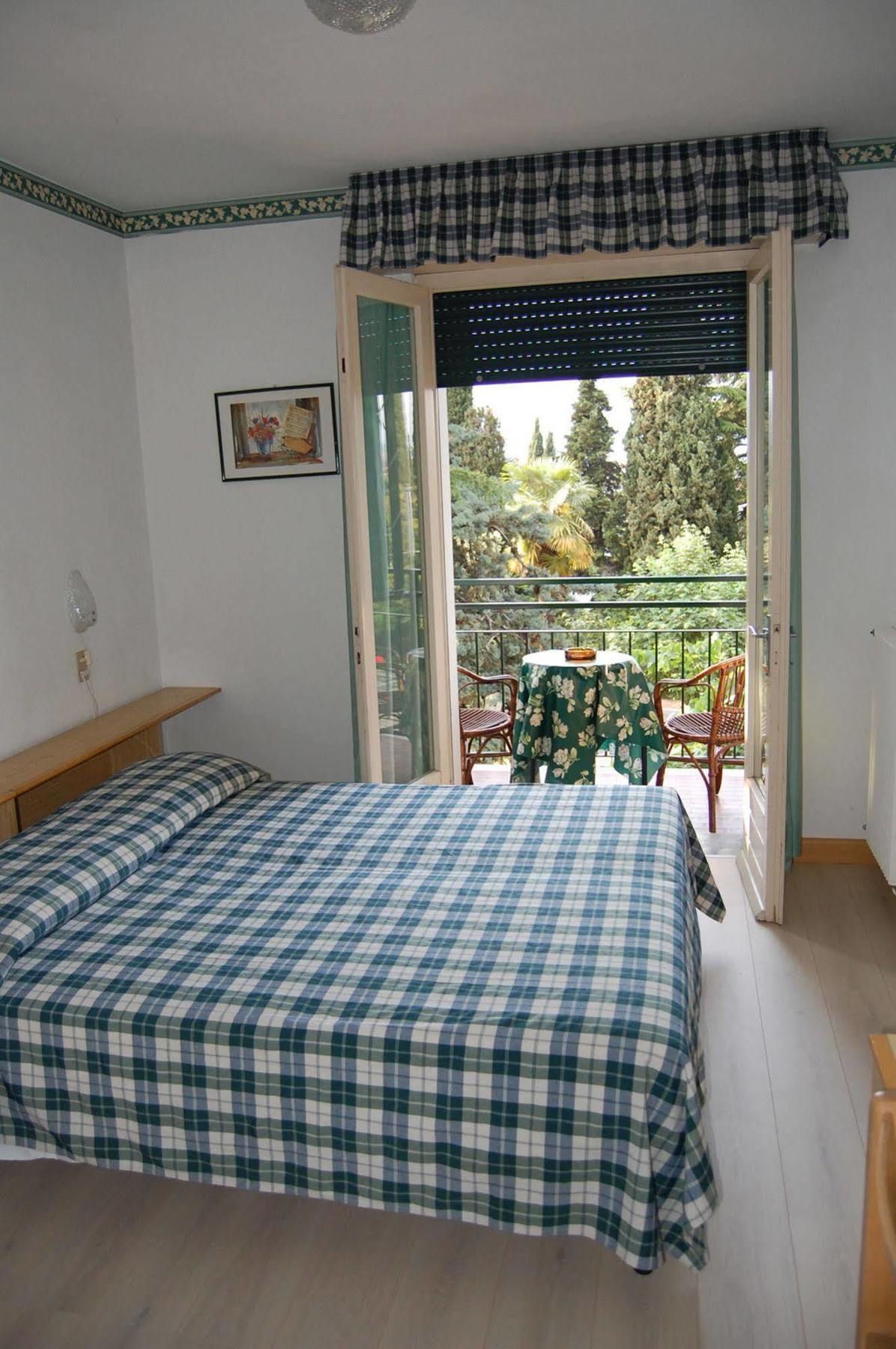 Hotel Stella Alpina Malcesine Eksteriør billede